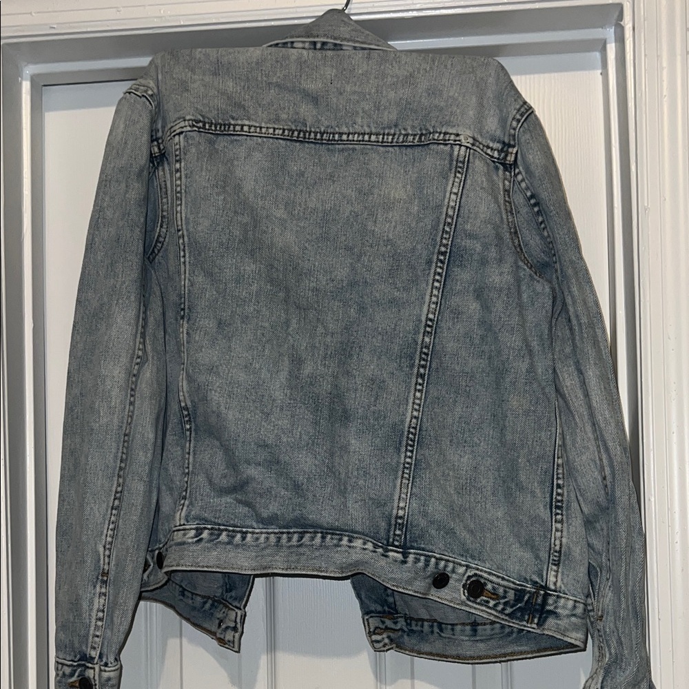 GAP Faded Blue Denim Jacket - Picture 5 of 5